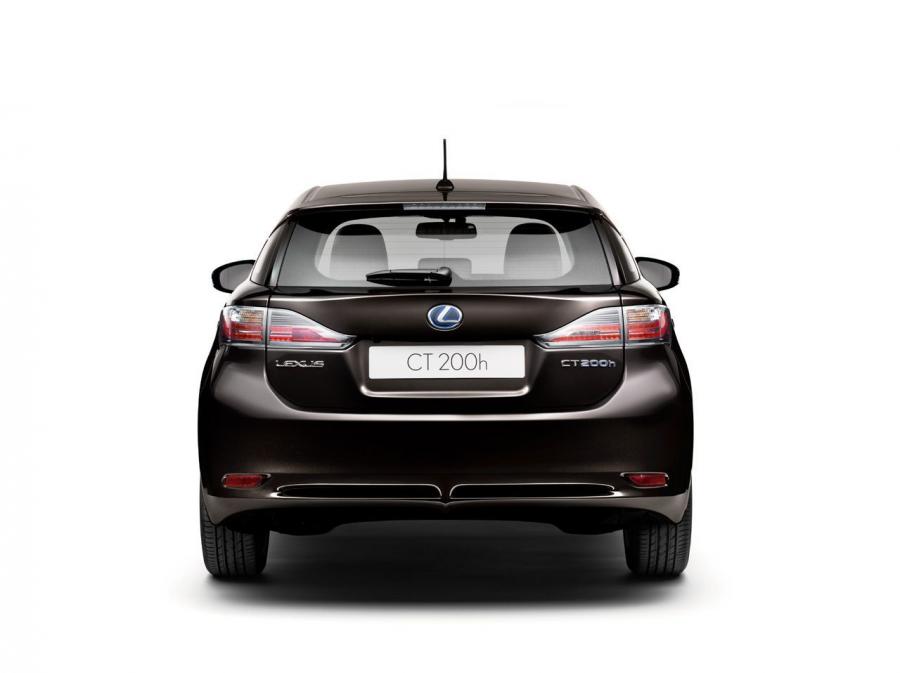  Lexus CT200h 2010 года  (фото 187 из 266)